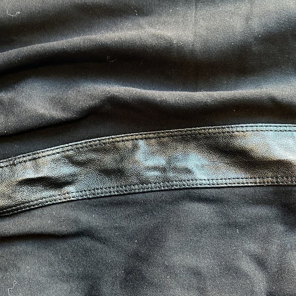 Bylyse leggings with “leather” strip down sides- size small women’s - black - Picture 4 of 6